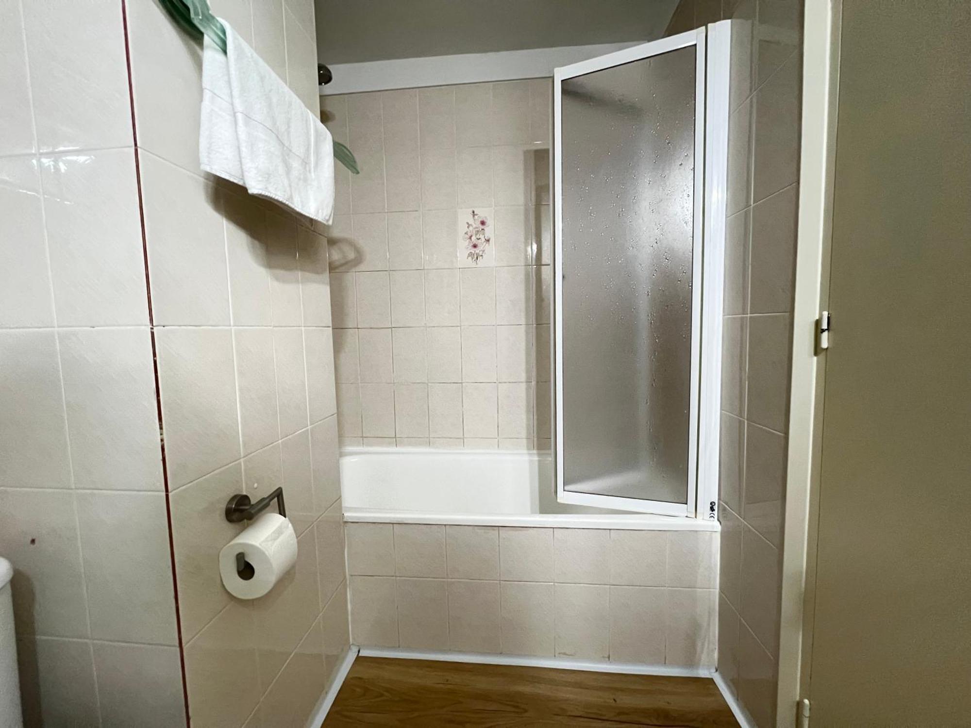 Apartamento Gran Lago Con Vistas Al Canal 艾姆布里亚布拉瓦 外观 照片