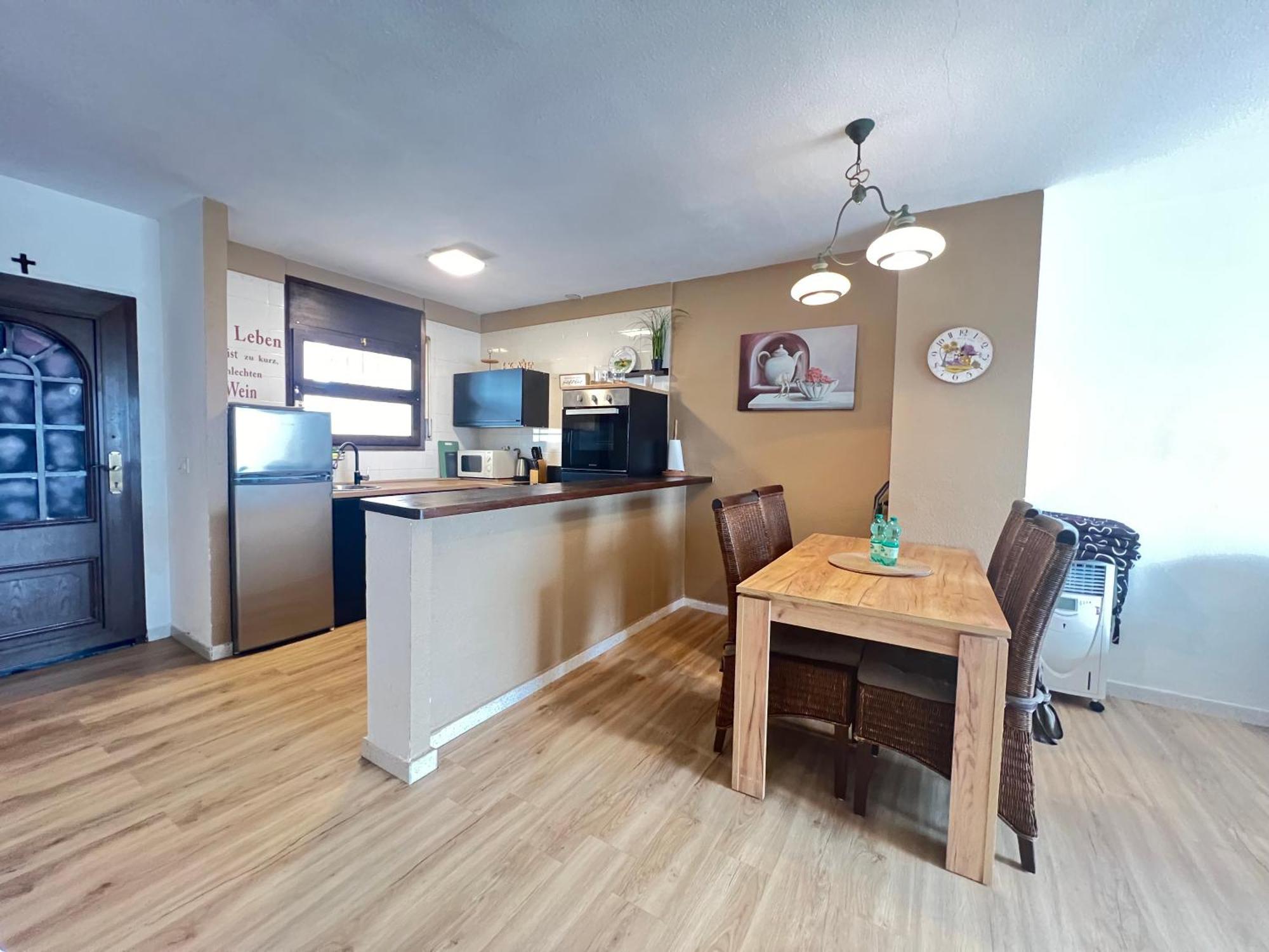 Apartamento Gran Lago Con Vistas Al Canal 艾姆布里亚布拉瓦 外观 照片